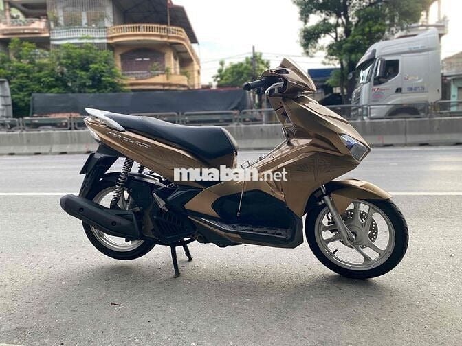 Honda Air Blade 125 Vàng đồng