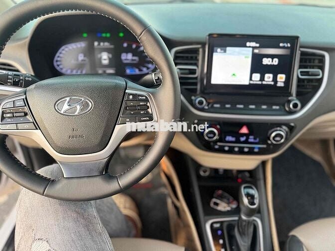 Hyundai Accent 2023 ATH Trắng 62000 km