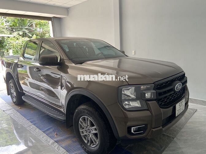 Ford Ranger XLS 2022 Nâu 5 chỗ 36000 km