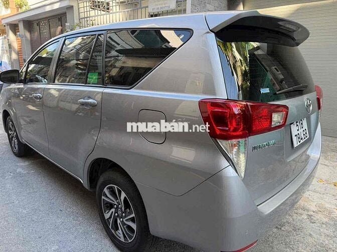 Toyota Innova 2021 Số sàn Bạc