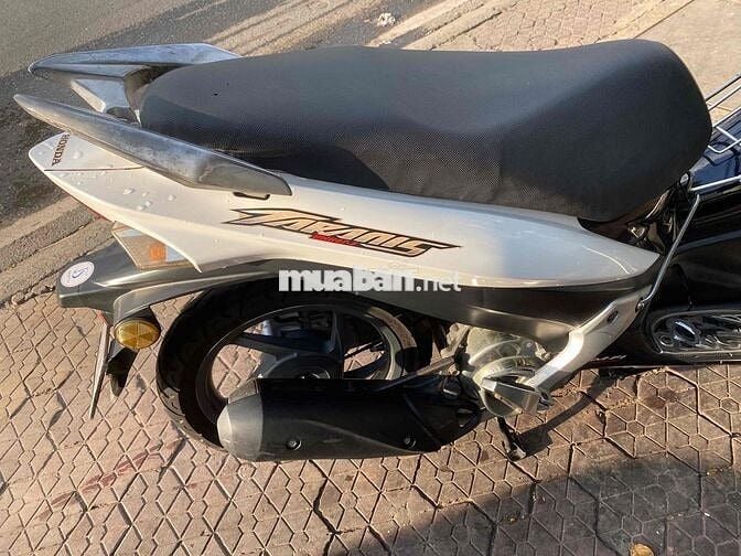 xe Honda Fi Taranis trắng đen