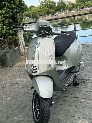 Vespa Sprint 2020 iGet ABS đèn led 2 tầng xe đẹp