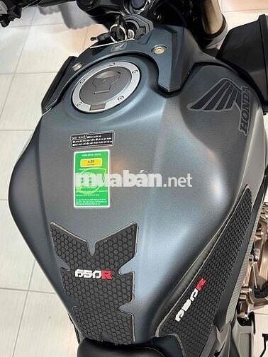CB650R ĐKLĐ 4/2024 XE THÙNG SIÊU LƯỚT (760 KM)