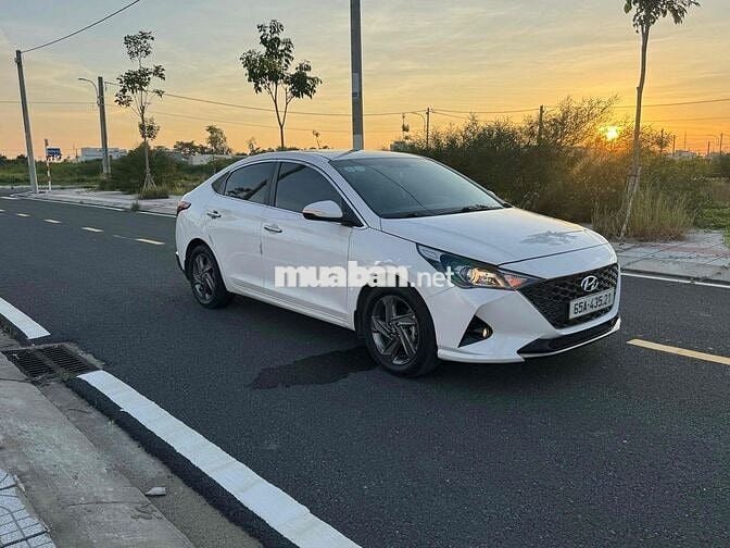 Hyundai Accent 2023 ATH Trắng 62000 km