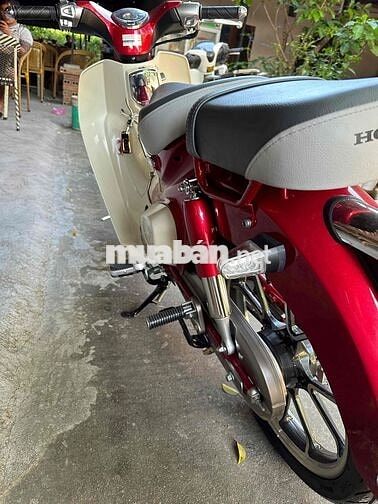 Honda Super Cub 2022 Đỏ trắng 1200 km