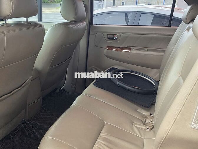 Toyota Fortuner 4x4 2011