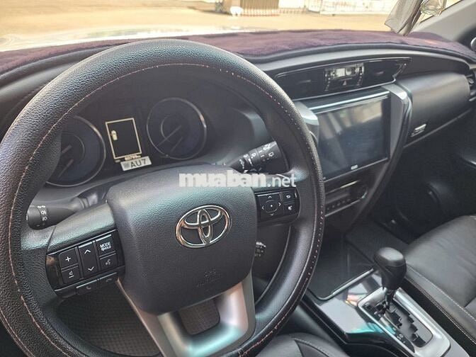 Toyota Fortuner 4x2 2024 Trắng 60.000 km