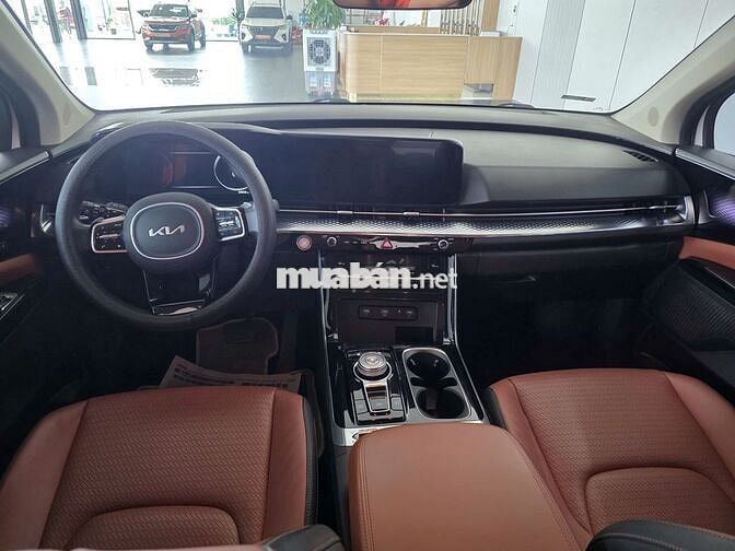 Kia Carnival Premium 2023 Trắng 52.900 km