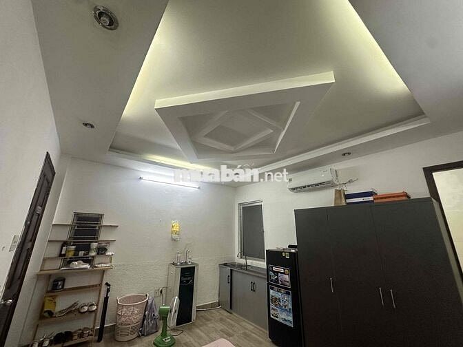 Tìm bạn nữ ở ghép chung ạ phòng ở Lầu 1 căn hộ