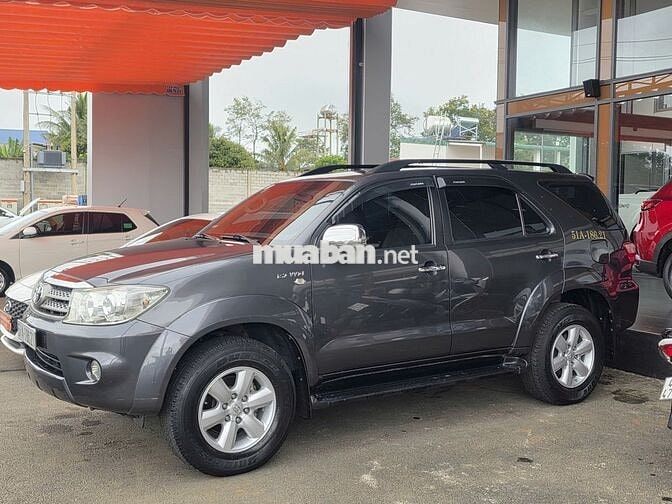 Toyota Fortuner 4x4 2011