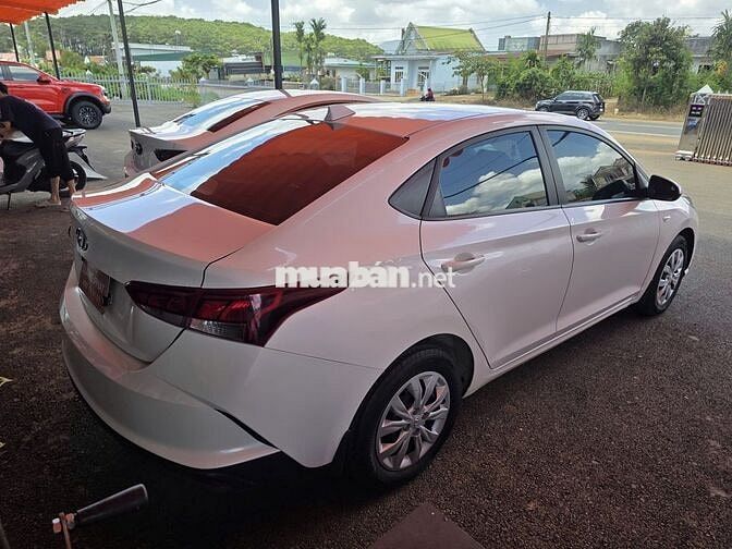 Hyundai Accent MT 2021 Trắng 65.000 km