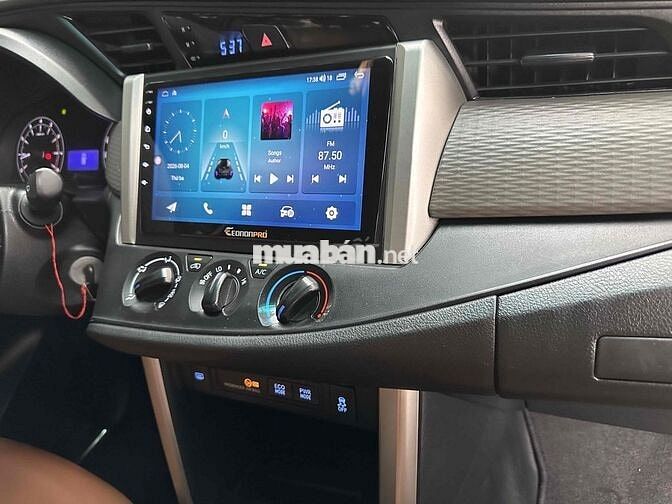 Toyota Innova E 2017 cân bằng điện tử 1 chủ m mới