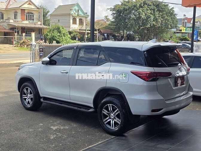 Toyota Fortuner 4x2 2024 Trắng 60.000 km