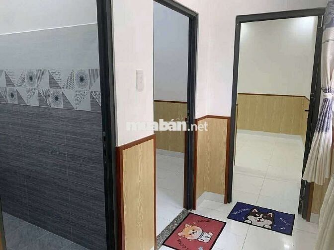 Bán nhà QUẬN 7-  cách mặt tiền PHẠM HỮU LẦU vài căn