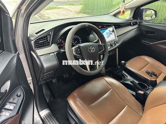 Toyota Innova E 2017 cân bằng điện tử 1 chủ m mới