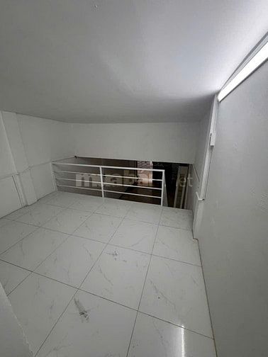 Cho thuê nhà Hẻm Xe Hơi - Đường Hòa Hưng, P.12, Q.10 - 3.5m x 15m. 
