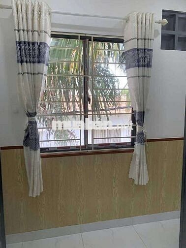 Bán nhà QUẬN 7-  cách mặt tiền PHẠM HỮU LẦU vài căn