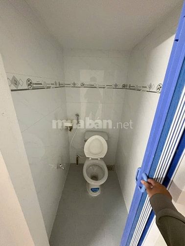 Cho thuê nhà Hẻm Xe Hơi - Đường Hòa Hưng, P.12, Q.10 - 3.5m x 15m. 