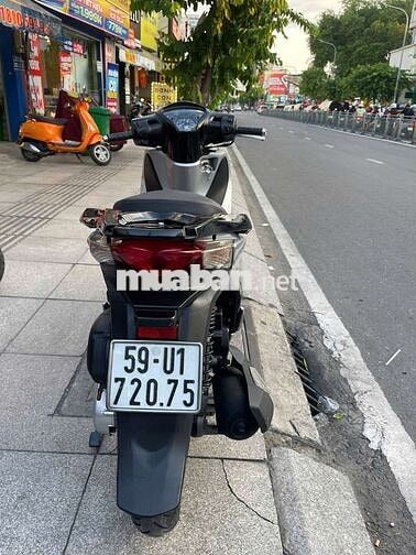 Honda SH 125 2015 Bạc Đã sử dụng