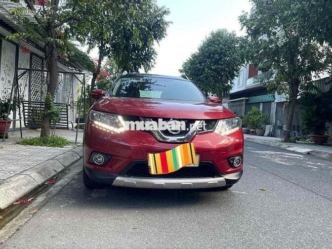 Nissan X-Trail 2018 Đỏ đen