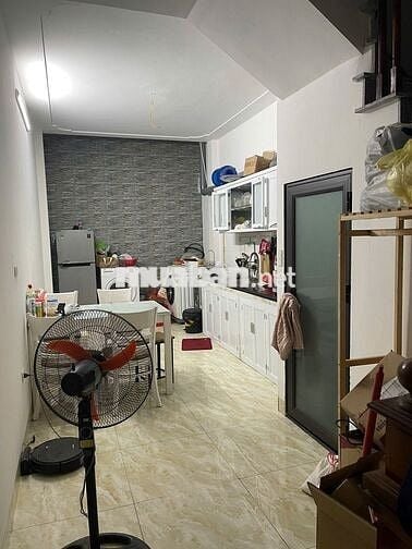 Chính chủ cần bán nhà số 42A ngách 79/230 Định Công Thượng.