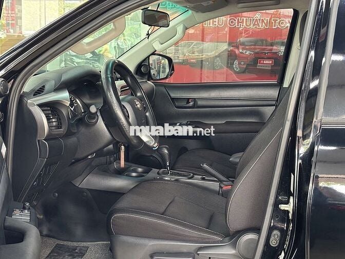 Toyota Hilux E AT 2024 Đen 20.127 km