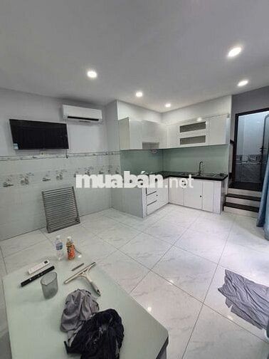 12 TRIỆU_ CHO THUÊ NHÀ 3 lầu 2PN-3WC Y HÌNH– NGAY TRƯỜNG LÊ LAI