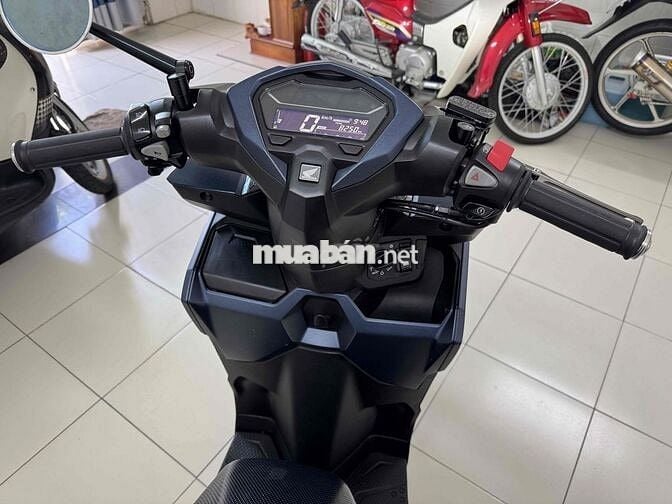 Honda Vario 125 2024 Xám đen 8.000km