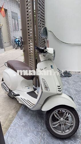 Vespa Primavera 125 (2018) Trắng - ODO 18k km
