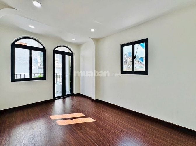 🔥 SIÊU HIẾM– NHÀ NGAY CHỢ BÀ CHIỂU, CHỈ CÁCH HXT CHỈ 10M 🚛