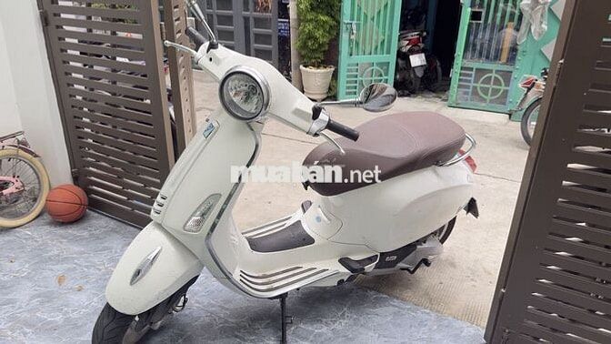 Vespa Primavera 125 (2018) Trắng - ODO 18k km