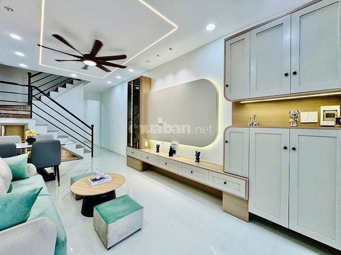 🔥 SIÊU HIẾM– NHÀ NGAY CHỢ BÀ CHIỂU, CHỈ CÁCH HXT CHỈ 10M 🚛