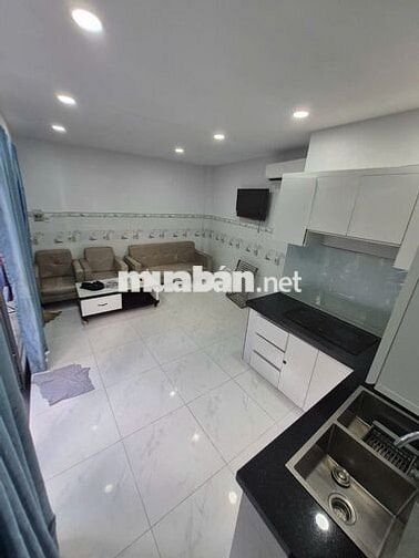 12 TRIỆU_ CHO THUÊ NHÀ 3 lầu 2PN-3WC Y HÌNH– NGAY TRƯỜNG LÊ LAI