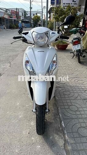 Honda Vision 2015 Trắng đen ( hỗ trợ góp )