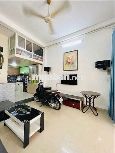 CHỈ 5,55 TỶ CÓ NGAY NHÀ 3 TẦNG- GẦN MẶT TIỀN PHẠM VĂN CHIÊU - HXH 5m