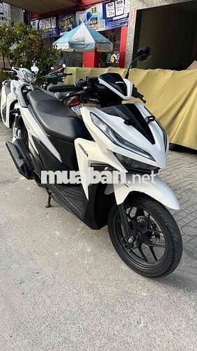 Honda Vario 125 2022 Trắng đen ( hỗ trợ góp )