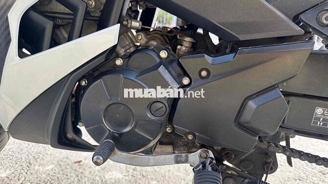 Yamaha Exciter 150 2017 Trắng đen ( hỗ trợ góp )