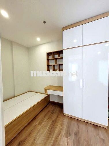 Chủ kẹt tiền bán gấp Sài Gòn Town - Tân Phú - 60m2 - 2pn2wc - 1,8 tỷ