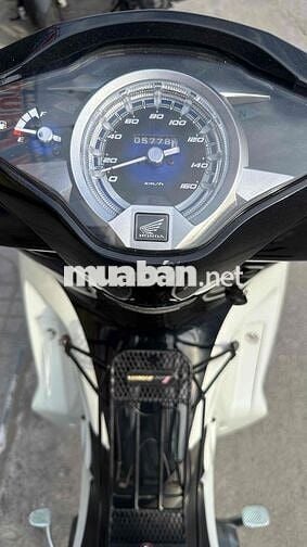 Honda Future fi 2022 Trắng đen ( hỗ trợ góp )