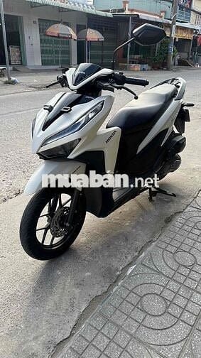 Honda Vario 125 2022 Trắng đen ( hỗ trợ góp )