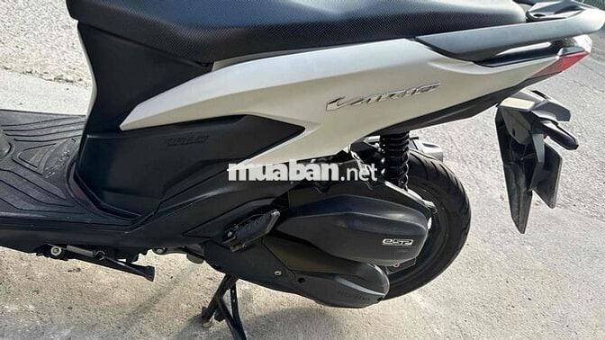 Honda Vario 125 2022 Trắng đen ( hỗ trợ góp )