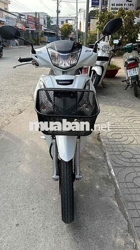 Honda Future fi 2022 Trắng đen ( hỗ trợ góp )