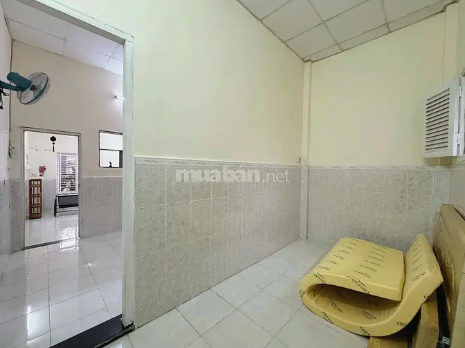 Cho thuê nhà có sẵn nội thất. Nhà mới đẹp. Lê Văn Sỹ, P. Phú Nhuận