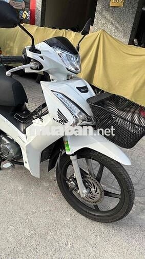 Honda Future fi 2022 Trắng đen ( hỗ trợ góp )