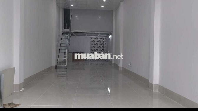 loa loa. quá rẻ có 5t thôi nhà mới tinh 90m2 có điều hòa phải nhanh ạ 
