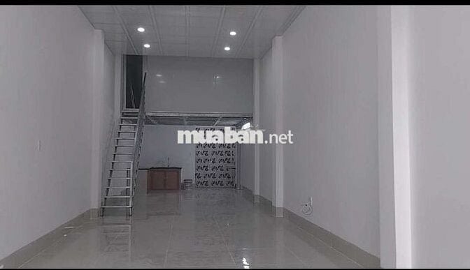 loa loa. quá rẻ có 5t thôi nhà mới tinh 90m2 có điều hòa phải nhanh ạ 