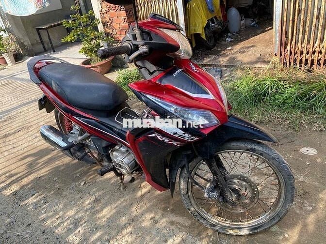 Honda Wave RSX 2013 Đỏ đen, chính chủ, rất ít đi