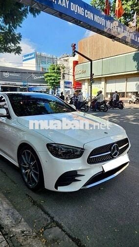 Bán E300 AMG V1 SX 2022 đi mới 2,6V như mới