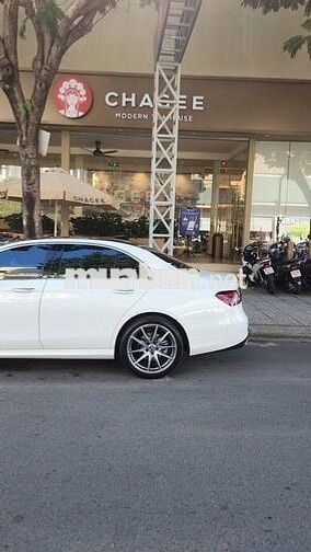 Bán E300 AMG V1 SX 2022 đi mới 2,6V như mới