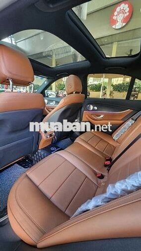 Bán E300 AMG V1 SX 2022 đi mới 2,6V như mới